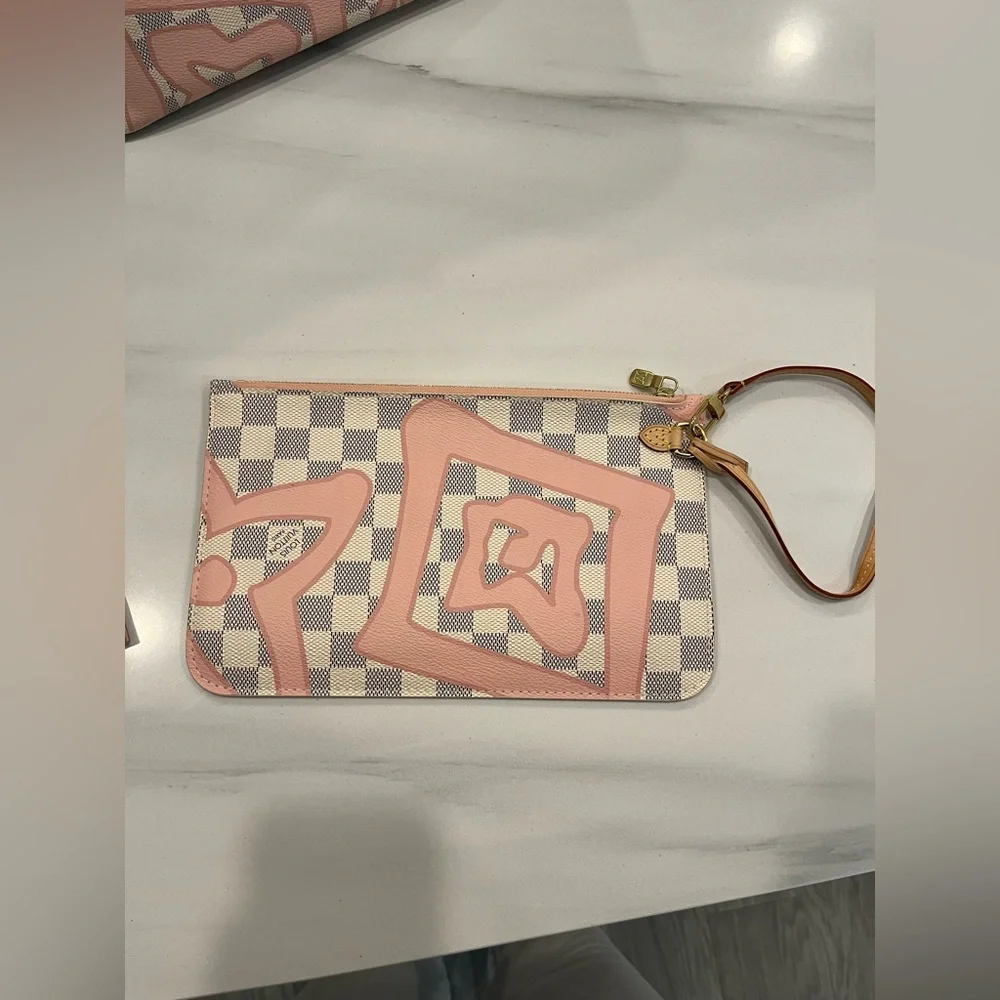 Louis Vuitton Damier Azur Tahitienne Neverfull w/Pouch MM - Picture 13 of 16